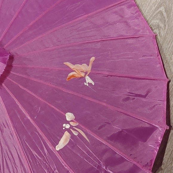 Hand Painted Oriented Umbrella - Picture 5 of 10